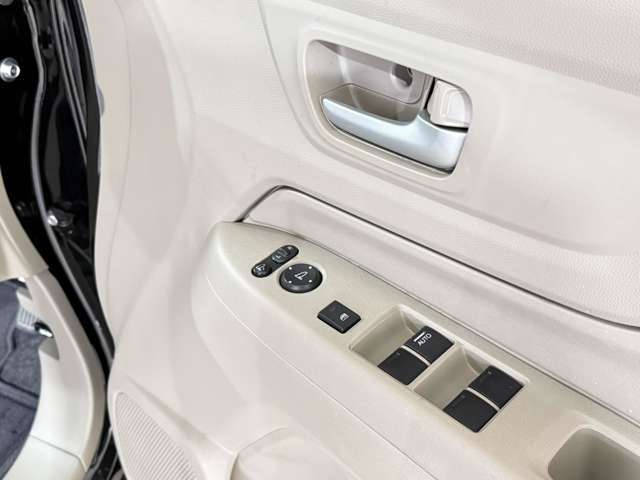 車検3回は受けられる！！そんな良質な軽自動車ばかりを揃えています！！こんな良い軽四もあったんだとお宝探しの感覚でお車をお選びできます！！