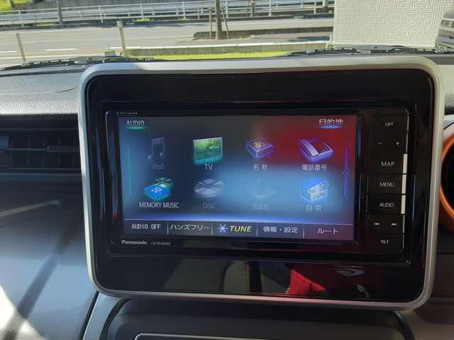 ナビ付車です！ドライブには嬉しいBluetoothが繋がるので好きな音楽を聴いて快適なドライブを楽しめます。