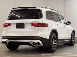 メルセデス・ベンツの真価を更に身近に感じていただけるように、様々なファイナンスプログラムをご準備しております。認定中古車にも残価設定プログラムも使用できます。