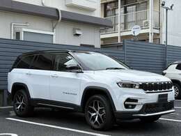 ジープ武蔵野でございます。中古車も多数ございますので、お気軽にお問い合わせください0422-40-5211