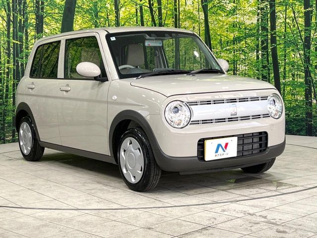大好評のボディコーティング「弾スプラッシュコート」もご納車までに施工可能。通常のガラスコートと異なる、耐久年数6年の無機質ガラスコーティングが、ボディをキレイな状態に保ってくれます。