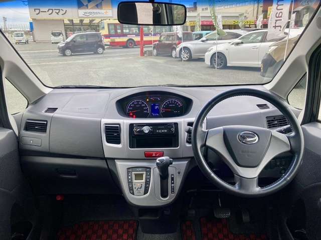 お客様のお車選びのお手伝いを是非お任せ下さい！スタッフ一同、お問合せ・ご来店心よりお待ちしております。