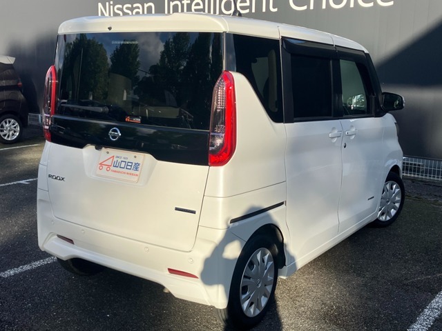 ☆山口日産のテクニカルスタッフが責任を持って車の隅から隅までしっかりと整備いたします。走行距離や年式等を考慮して部品交換をいたします。しっかりと安心してお乗りいただけます。