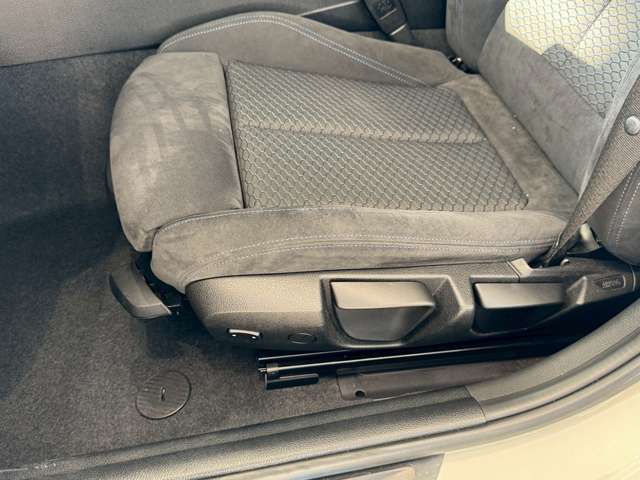 BMW　Premium　Selection　調布/〒182-0015東京都調布市八雲台2-14-1/TEL.042-426-1166/営業時間：10：00-18：00