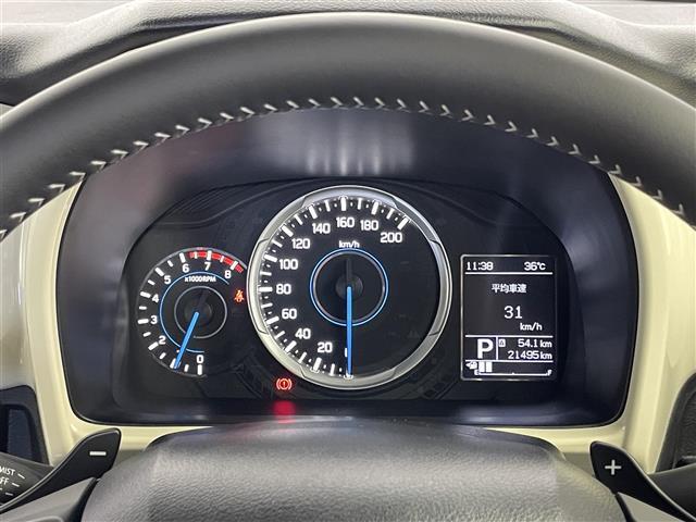 【スピードメーター】メーターがシンプルで見やすく運転しやすいですね！