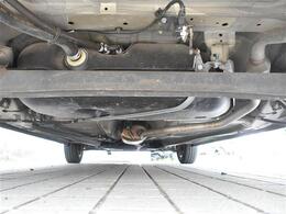 【車両下廻り】サビや腐食で機能の低下や故障を招きます。当店では1台1台検査をして細かく掲載しております。