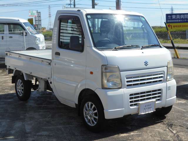 本社併設整備工場・鈑金工場・車検ラインがございますので、納車後のカーライフもお任せください！