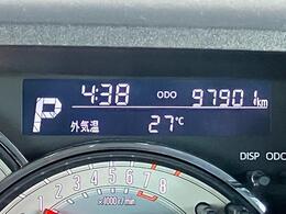 こちらのお車は走行約10万キロですが、こまめなメンテナンスで内外装共にキレイ☆まだまだ現役で走れるお得な1台です（＾＾ゞ