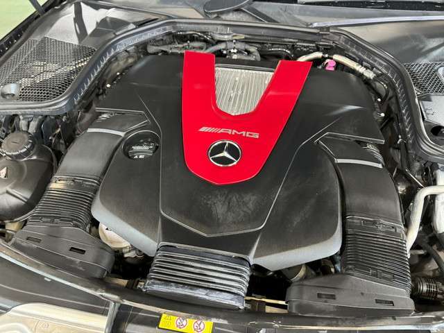 ★メルセデスAMG C43 4マティック W205 後期型 3.0L 入庫です！●パノラミックスライディングルーフ！黒本革シート！●エアバランスパッケージ（パフュームアトマイザー＆イオナイザー）！