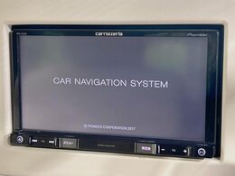 【ナビゲーション】使いやすいナビで目的地までしっかり案内してくれます。各種オーディオ再生機能も充実しており、お車の運転がさらに楽しくなります！！