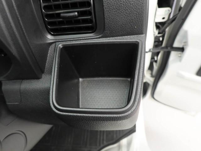 中古車は一物一価、同じようなお車でも、整備状況、外内装の状態など様々です。