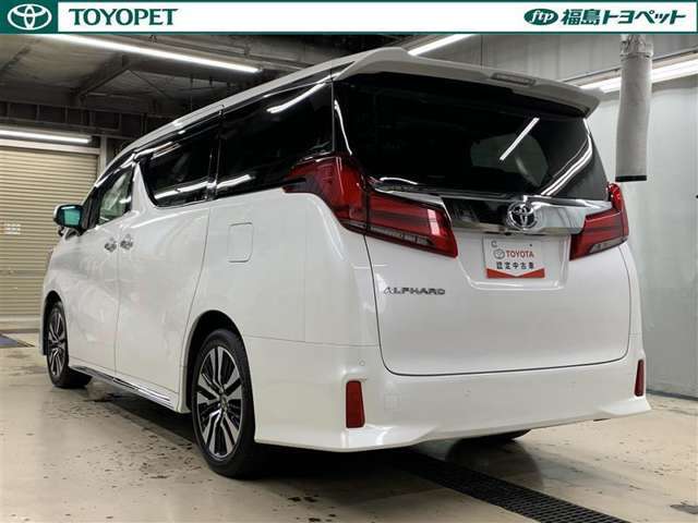 中古車の総合評価や内外装の状態などをひと目でわかるよう、トヨタ車のプロの検査員が実施した「車両検査証明書」をご用意しています。