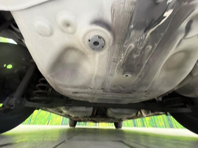 下回りがきれいなうちに、防錆加工の施工がオススメ。降雪地域はもちろん、沿岸部にお住いの方や、趣味でマリン・ウィンタースポーツをされる方にご好評いただいております。
