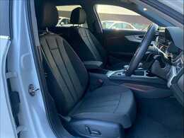 「アラウンドビューモニター」を装備で駐車が苦手な方でも安心です。