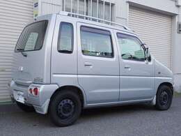 下取りはどんな車でも買取りしております！廃車、名義変更手続きは無料です！今お乗りのお車の部品の取外しや移植も可能ですので是非ご相談下さいませ！ご購入時、追加で用品の取り付けなども喜んで承っております！