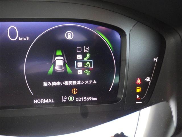 【スピードメーター】メーターがシンプルで見やすく運転しやすいですね！