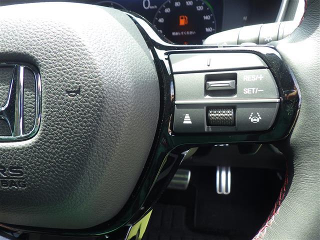 【アダプティブクルーズコントロール】設定した車速内で自動で加減速♪先行車との車間距離を適切に維持した追従走行が可能です