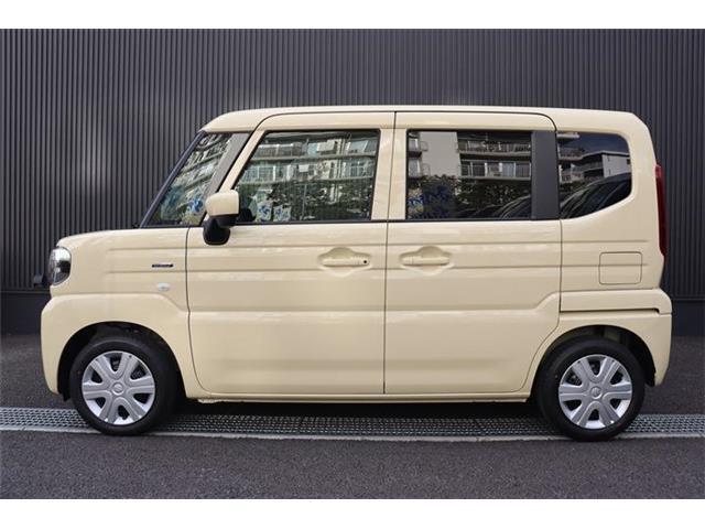 当店では届出済未使用車をメインで扱っております！その他新車、中古車、中古車、普通車等も取り扱うことも出来ますので、お気軽にご相談ください♪