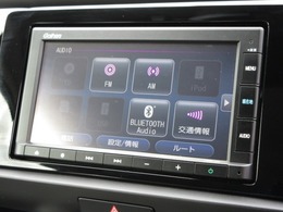 ナビゲーションはギャザズメモリーナビ(VXM-215Ci)が装着されております。AM、FM、CD、Bluetoothがご使用いただけます。