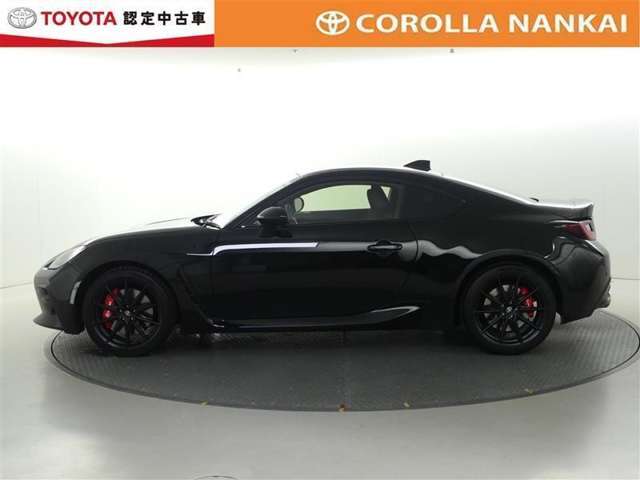 サービス工場完備。車検・メンテもお任せください！