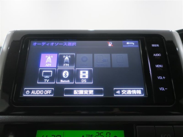 TV・CD・DVDの視聴はもちろん、Bluetoothも対応しておりますので、ドライブをより楽しいものにしてくれますよ☆