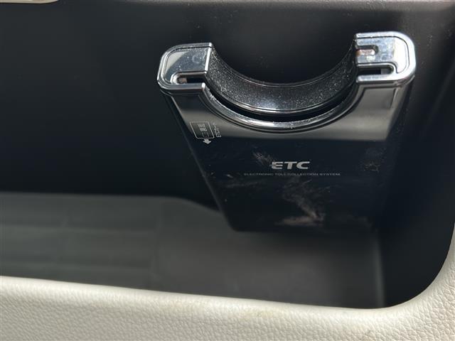 【　ETC　】今やカーライフにおける重要性はナビにも匹敵するのではないでしょうか？セットアップを行うことで利用可能になります！