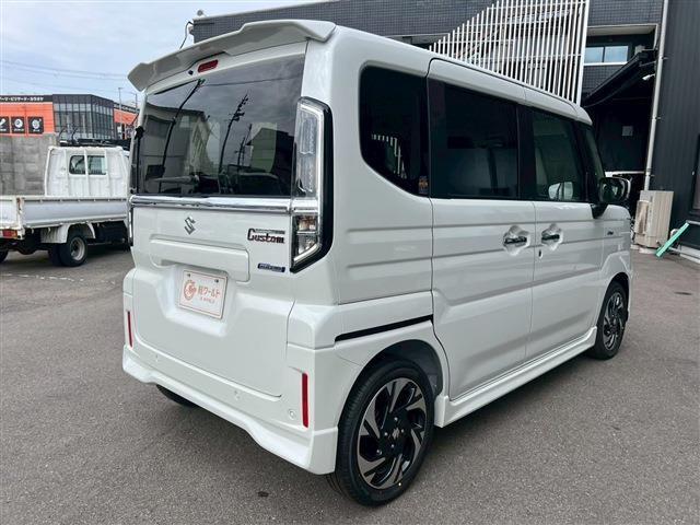 最短3日で、ご納車可能です！お車についてのご質問やお見積りのご依頼、ご希望のお支払方法や月々のお支払金額・任意の保険内容のご相談も承っておりますので、お気軽に当店へお問い合わせ下さい！