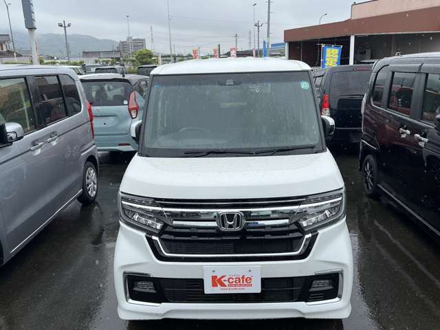 気になるお車のお見積りを作成します！車両本体価格や自賠責保険料、税金、リサイクル預託金登録に伴う諸費用を計算したお見積りをおつくりします。お気軽にお問合せ下さい！