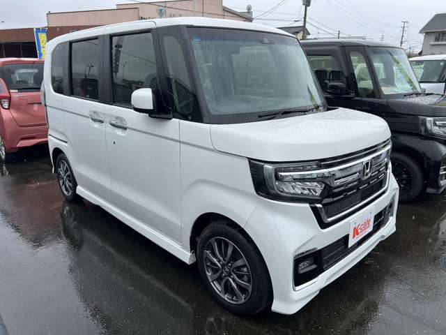 快適なカーライフを過ごしていただくためにオイル交換～定期点検や車検整備なども実施。国土交通省トップランクの指定工場6拠点、認証工場1拠点の体制で高いクオリティの整備を実施しております。