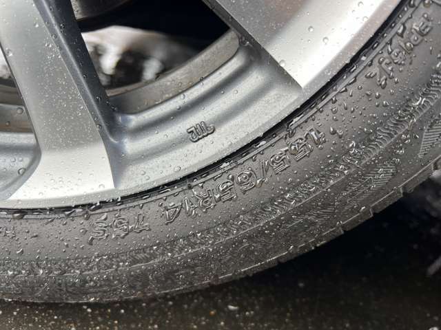気になるお車のお見積りを作成します！車両本体価格や自賠責保険料、税金、リサイクル預託金登録に伴う諸費用を計算したお見積りをおつくりします。お気軽にお問合せ下さい！