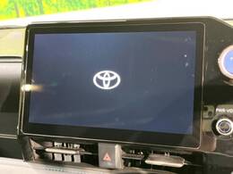 【10.5インチ　ディスプレイオーディオ】大画面のディスプレイはAppleCarPlayやAndroidAutoが利用可能。大きな画面でスマホナビアプリ等が利用いただけます♪
