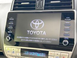 【ナビ機能付きディスプレイオーディオ】ナビ機能搭載の他、お持ちのスマートフォンと連携して、ナビやbluetoothでの音楽再生が可能です♪デザインはもちろん操作性も良好！