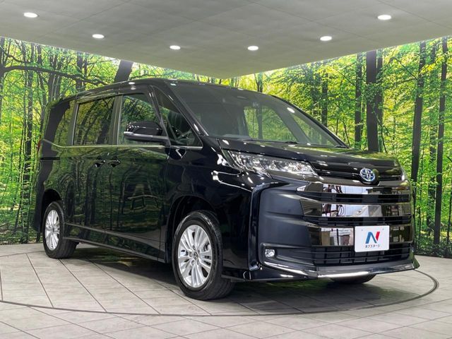 大好評のボディコーティング「弾スプラッシュコート」もご納車までに施工可能。通常のガラスコートと異なる、耐久年数6年の無機質ガラスコーティングが、ボディをキレイな状態に保ってくれます。
