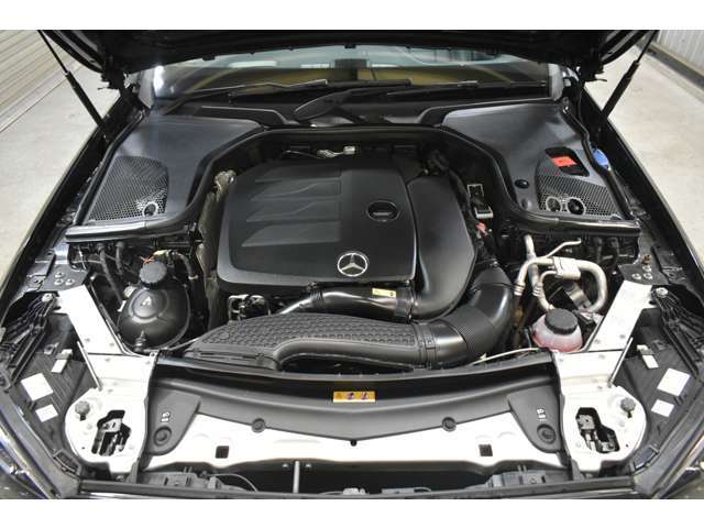 1，500cc直列4気筒ターボエンジン＋BSG搭載モデル　184馬力（カタログ値）アイドリングストップ（ECOスタート＆ストップ機能）・9GトロニックPLUS搭載モデル！