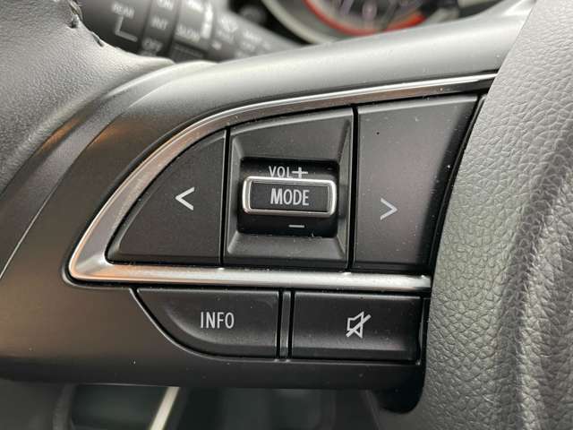 【運転席操作部】快適なドライブを楽しむための機能が装備されています！運転席から触れるので、使いやすいです！除菌プランいれていただくと、さらに清潔で安心していただけます！