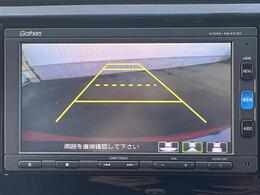 こちらオーディオ周りの写真になります。動作確認済みです。詳しい機能に関しましては装備欄を確認ください。車によっては多機能なナビなど、充実したオーディオがついている車両もあります。