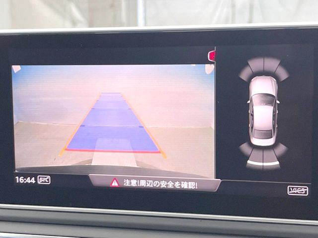 ●ガイドライン付きバックカメラ：不安な駐車もこれで安心！ガイドライン付きなので狭い箇所での駐車もラクラクです！