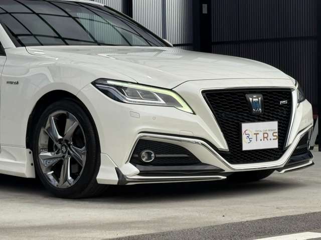 当店は不定休で営業しております。車検や納車などで不在の場合がありますので、もし来店希望の際は必ず事前連絡をお願いいたします！