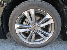 純正16インチアルミを装着！お洒落は足元から♪♪