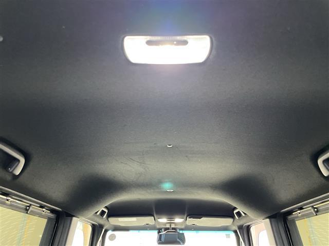 店頭在庫以外にも全国約4万台※の在庫から、ぴったりな1台をご提案します！※2023年10月現在の在庫台数です。売約済の可能性があります。