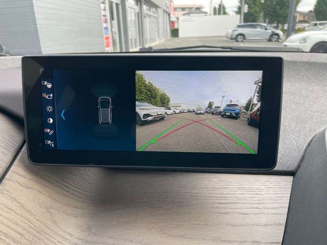 現在お乗りのお車の査定も実施しております。国産車、輸入車関係なくご相談ください。