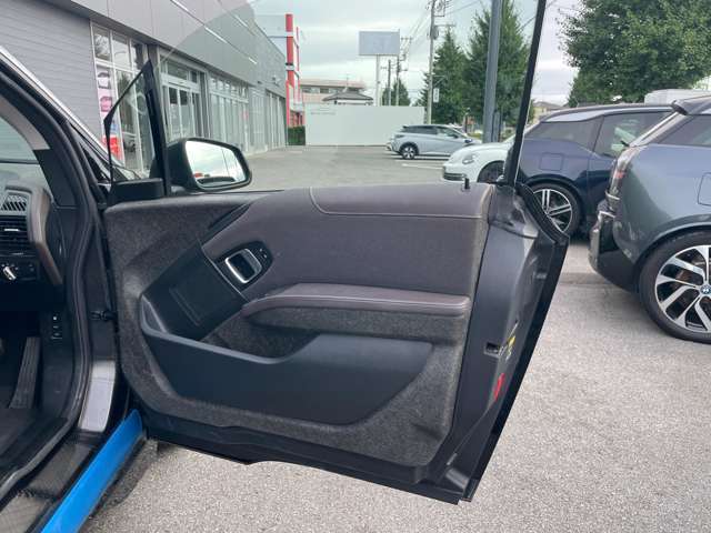 当店ではボディコーティングも承っつております。現在のお車や乗り換えしたお車でもお気軽にご相談ください。
