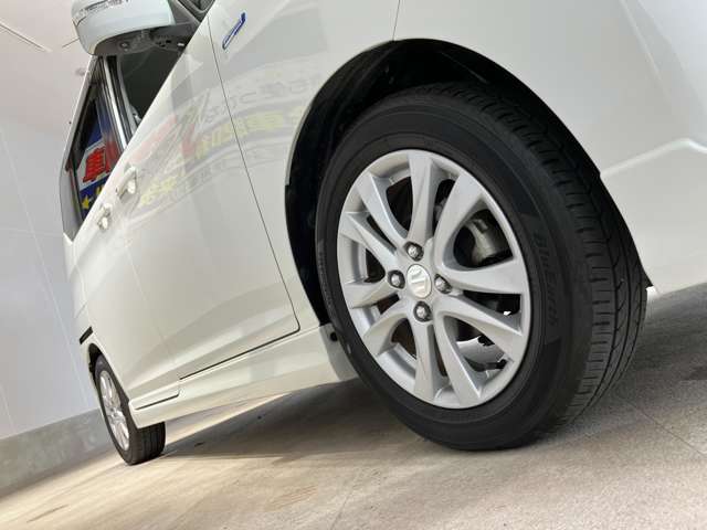 ☆安全装備・衝突軽減ブレーキ付のお車も多数ご用意しております☆詳しくは営業スタッフご相談下さいませ♪