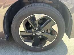 万一の衝突に備えて、いつでも安心して運転できるようエアバックシステムなどの安全装備を標準搭載！！