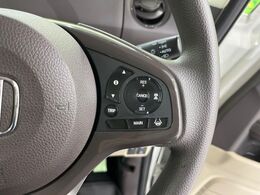 【アダプティブクルーズコントロール】高速道路での長距離走行が楽に！！自動で速度を保つクルーズコントロールが、衝突軽減システムと連携し、前方の車両を感知して車間を保つように速度調節してくれます！！