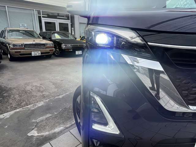 禁煙車！快適パックA！純正9インチメモリーナビ！全方位カメラ！フルセグTV！Blue　tooth！ハンズフリー電動スライドドア！前後ドライブレコーダー！エマージェンシーブレーキ！LEDヘッドライト！