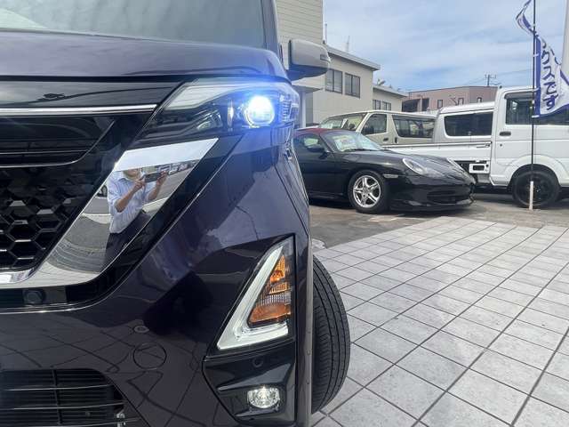 禁煙車！快適パックA！純正9インチメモリーナビ！全方位カメラ！フルセグTV！Blue　tooth！ハンズフリー電動スライドドア！前後ドライブレコーダー！エマージェンシーブレーキ！LEDヘッドライト！