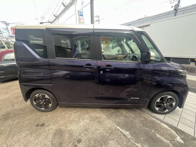 禁煙車！快適パックA！純正9インチメモリーナビ！全方位カメラ！フルセグTV！Blue　tooth！ハンズフリー電動スライドドア！前後ドライブレコーダー！エマージェンシーブレーキ！LEDヘッドライト！
