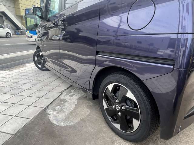 禁煙車！快適パックA！純正9インチメモリーナビ！全方位カメラ！フルセグTV！Blue　tooth！ハンズフリー電動スライドドア！前後ドライブレコーダー！エマージェンシーブレーキ！LEDヘッドライト！