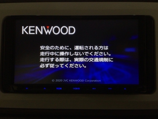 【オーディオ機能】ナビに一体のオーディオは、ワンセグTVの他にCDプレーヤーを装備♪もちろんFM/AMラジオもお聞きいただけますよ♪